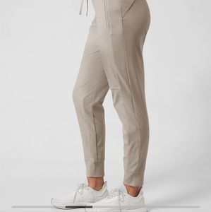 Athlete Headlands Hybrid Trek Jogger